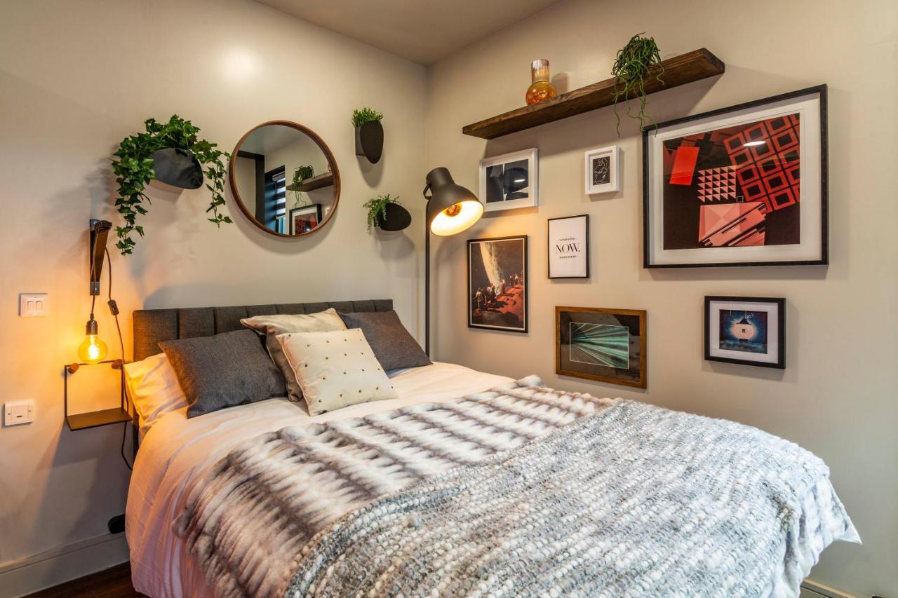 Romantic Getaway Studio Pods Close To City Centre With Free Wifi Derby Exterior photo